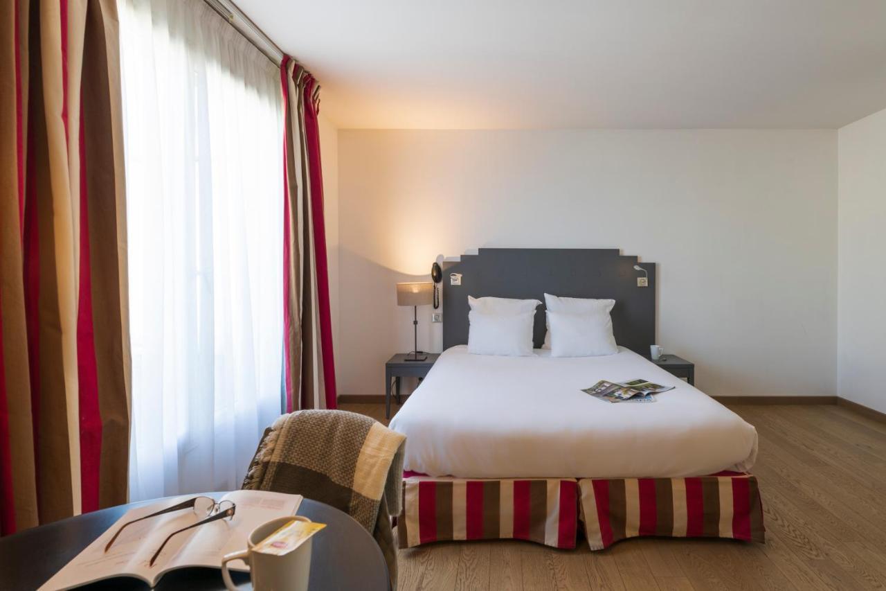 Hotel Cerise Шату Екстериор снимка