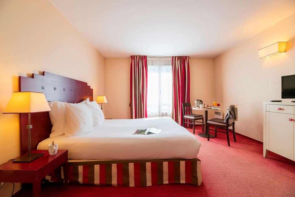 Hotel Cerise Шату Стая снимка